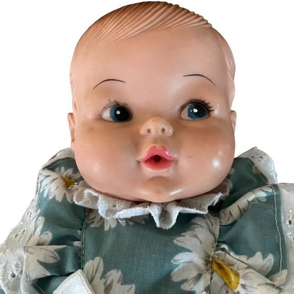 Vintage 1973 Lorrie Baby Doll - Picture 2 of 6